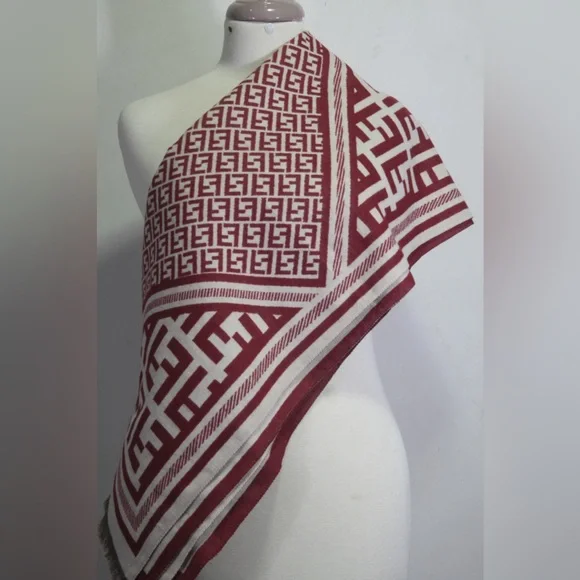 Authentic Fendi Scarf Stole Shawl 65% Cashmere 35% Silk Multicolor Used - Picture 3 of 9